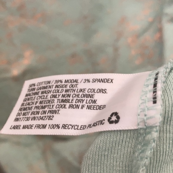 FINAL MARKDOWN LADIES a new day tank top xl - Picture 3 of 3